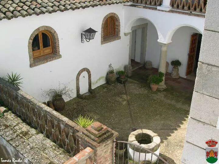 Hostal El Camionero Burguillos Del Cerro Exterior photo